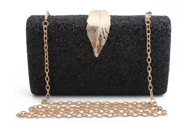 trending clutch bags